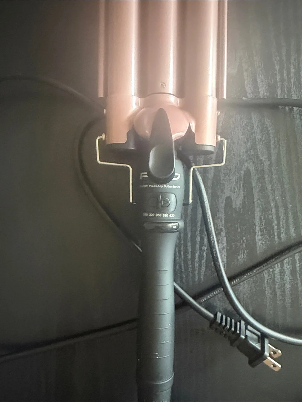 3-Barrel Pink Triple Barrel Waver Hair Curler with Auto shut off